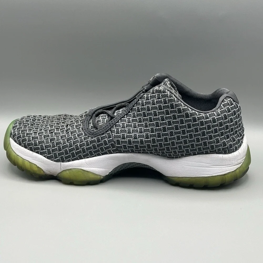 Air Jordan Future Low Wolf Grey Emerald Rise - Men's Size 10.5 USED